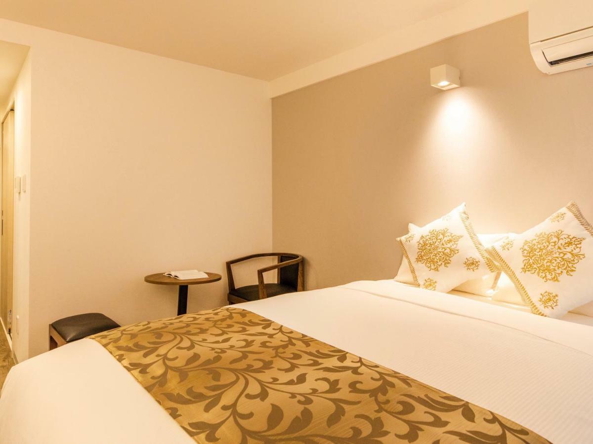 Hotel Mr.Kinjo Suns In Ishigaki Miyara Exterior photo